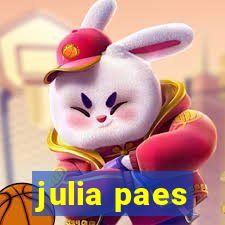 julia paes